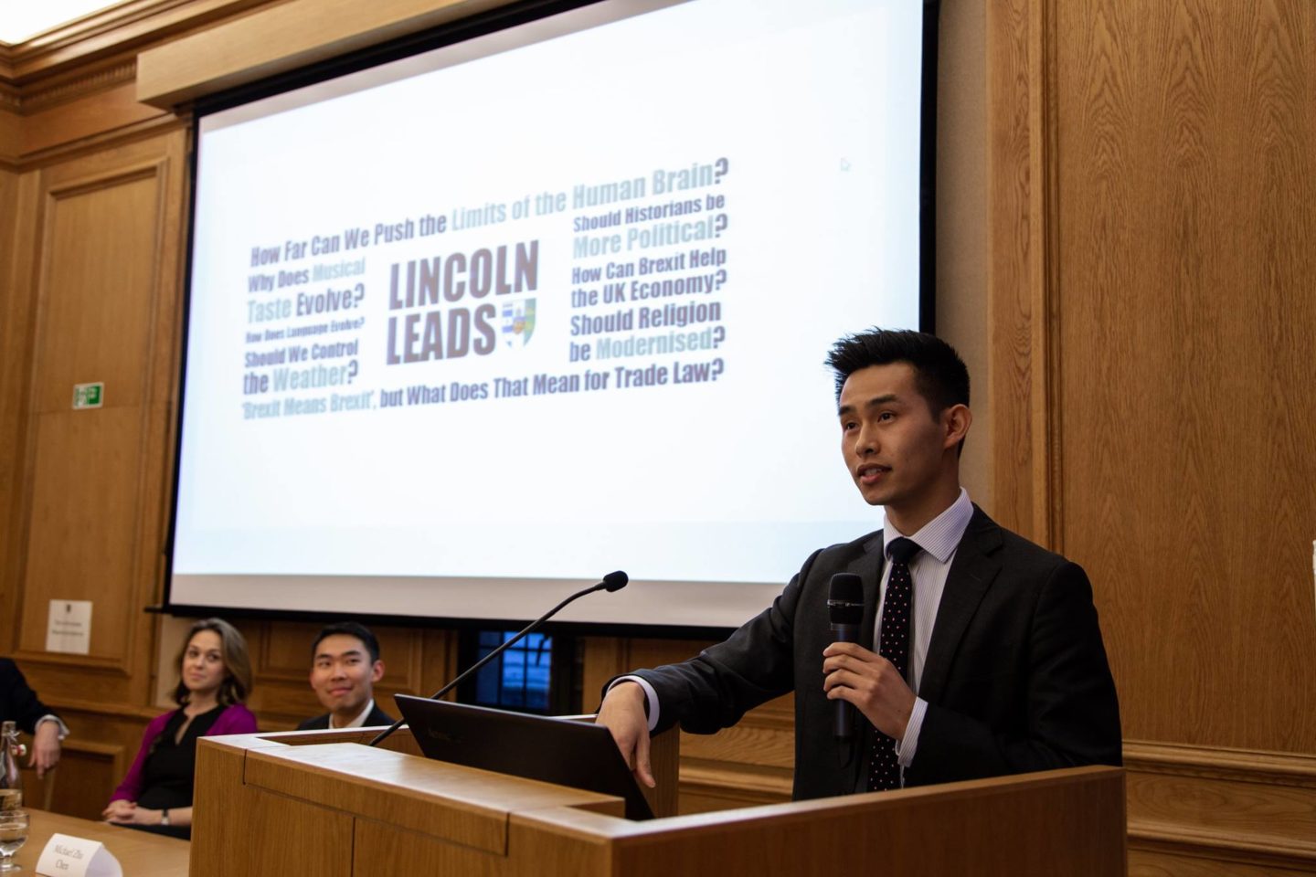 Student speaker at a Lincoln Leads seminar