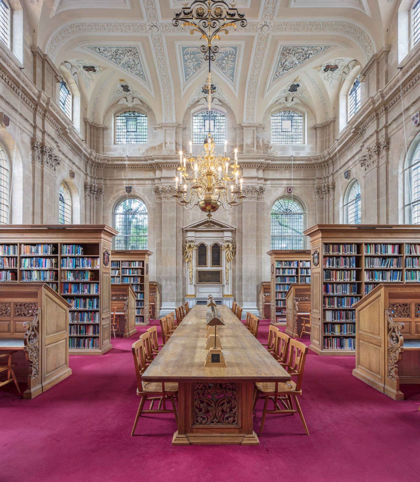 The Lincoln College Library